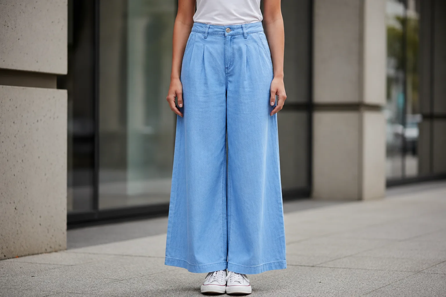 Light Blue Jeans - Image 4